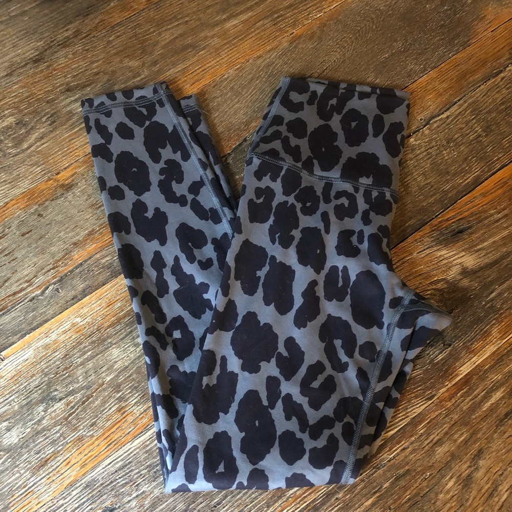 Fleo EL Toro leopard print leggings